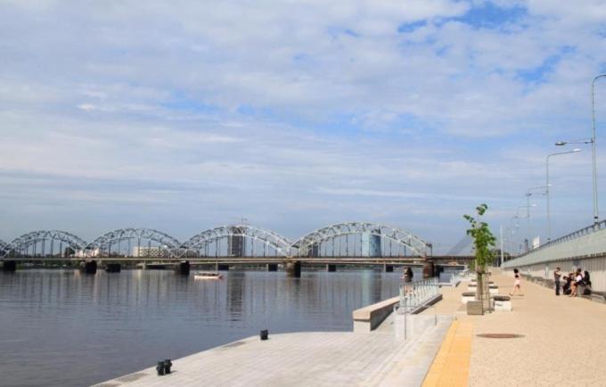 Premium Apartment In Quiet & Historical Area Riga Esterno foto